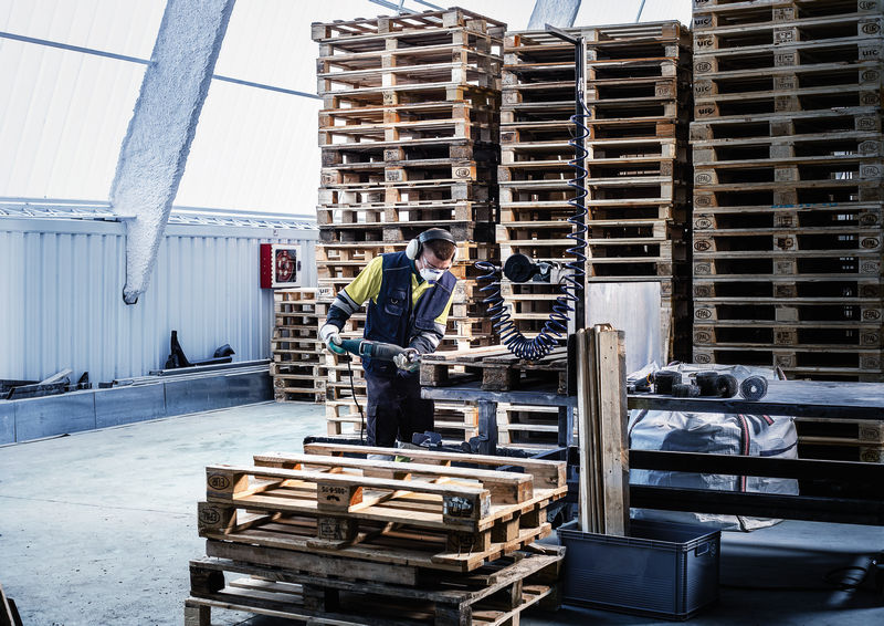 Anwendungsbild, Säge, Metallbearbeitung, Werkzeug, Paletten, Industrie