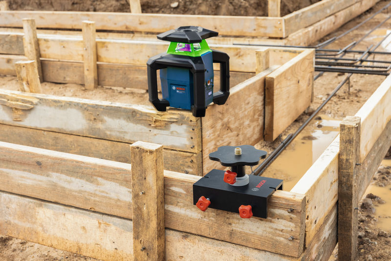 Anwendungsbild, Lasermessgerät, Messgerät, Holzbühnenform, Konstruktion, Baumasststelle