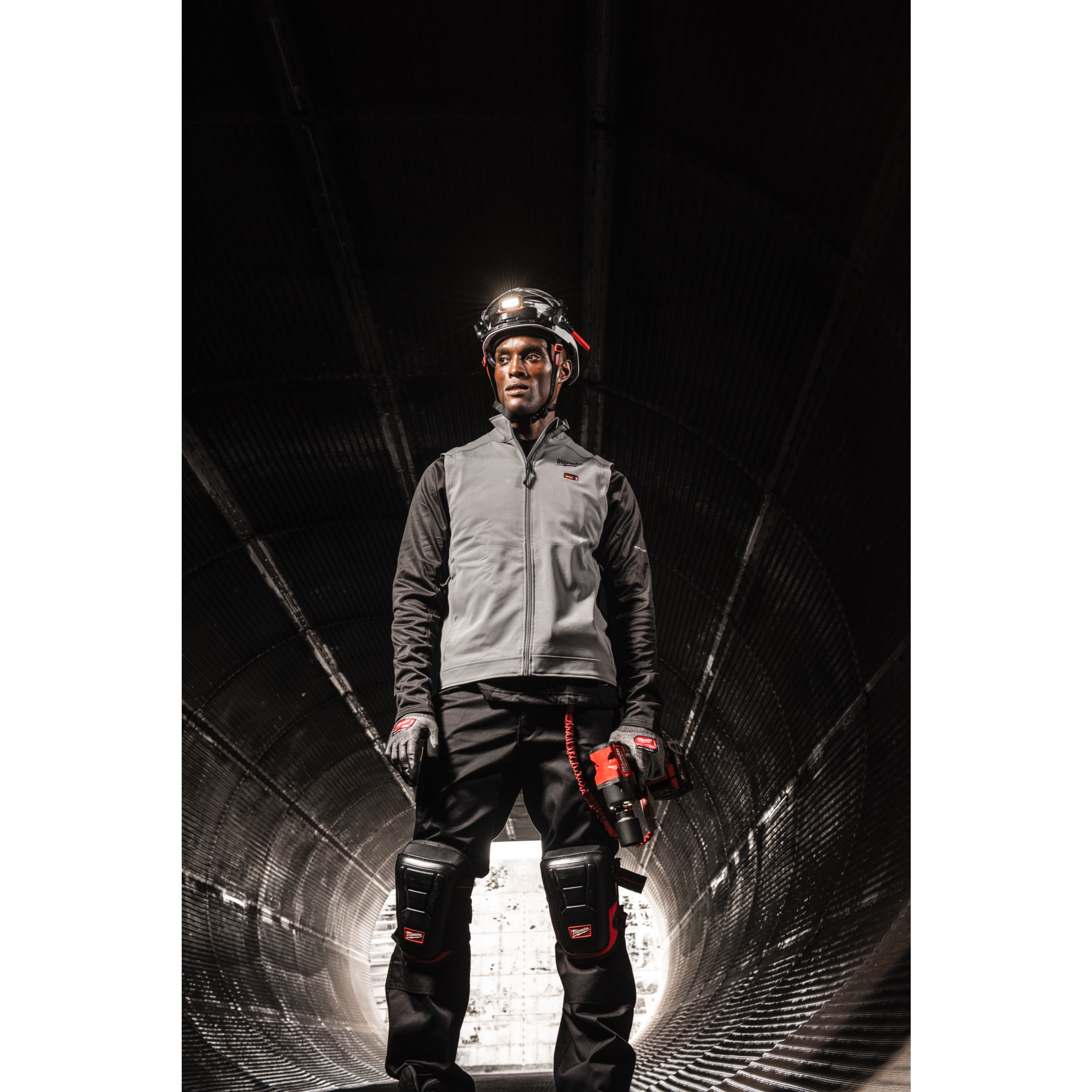 Milwaukee Industriekletterhelm weiß, unbelüftet BOLT 200