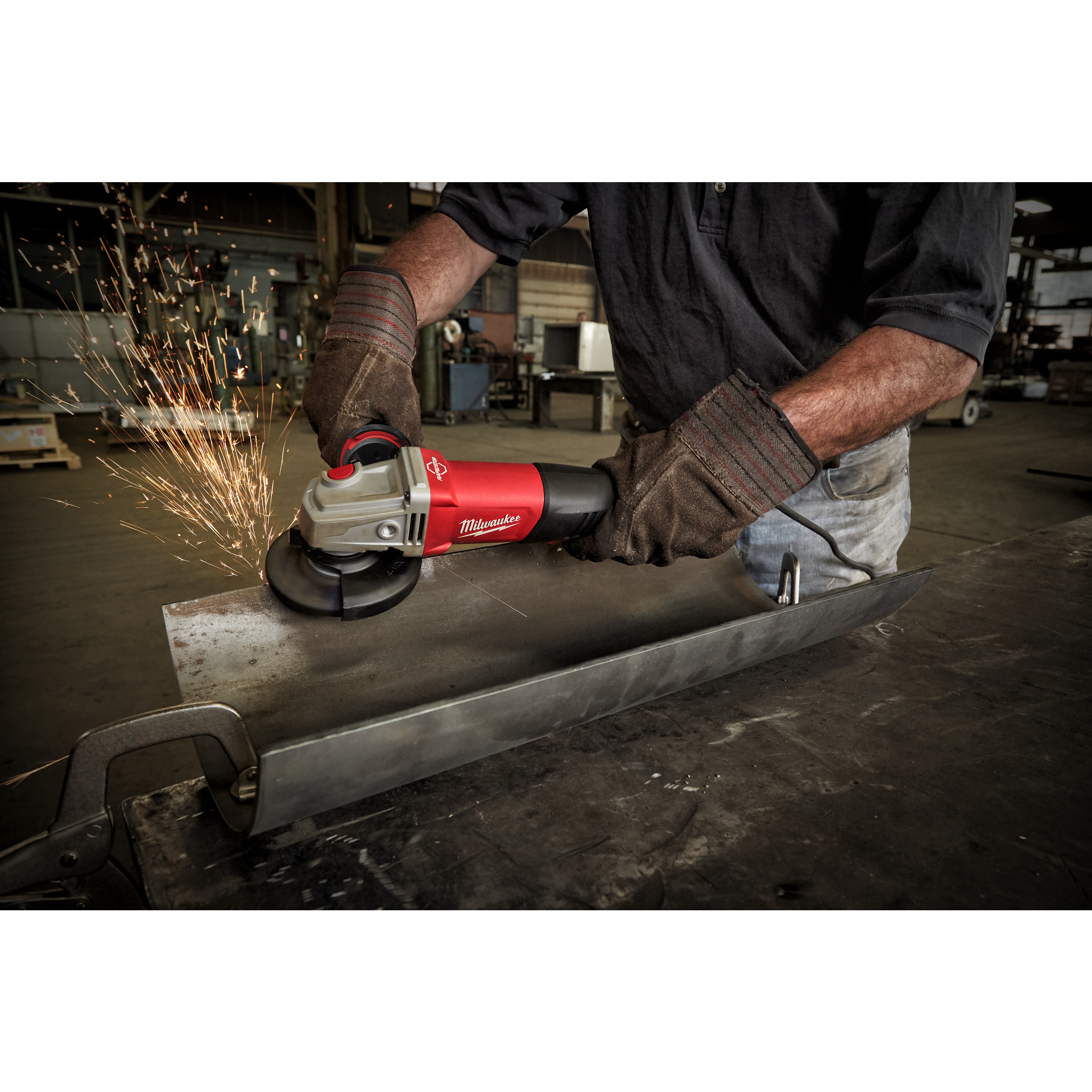 Milwaukee Winkelschleifer AGV13-125XSPDEBKIT