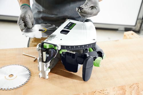 Anwendungsbild Tauchsäge TS 60 KEBQ-Plus