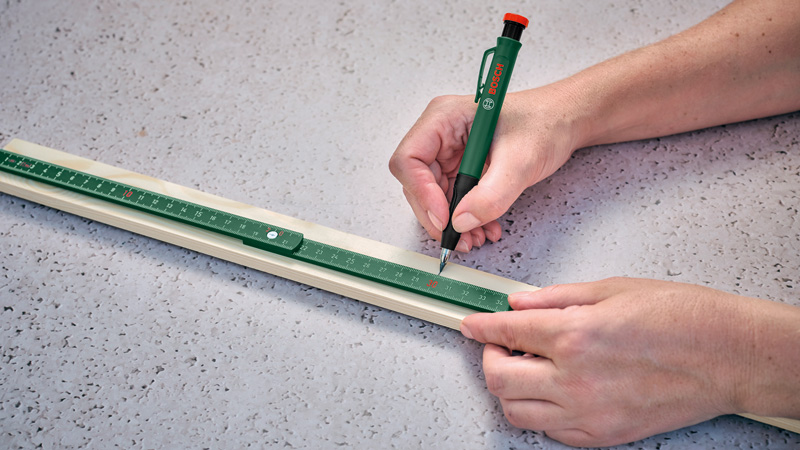 Lineal, Holzzur Lineal, Grüner Lineal, Messwerkzeug, Lineal aus Holz