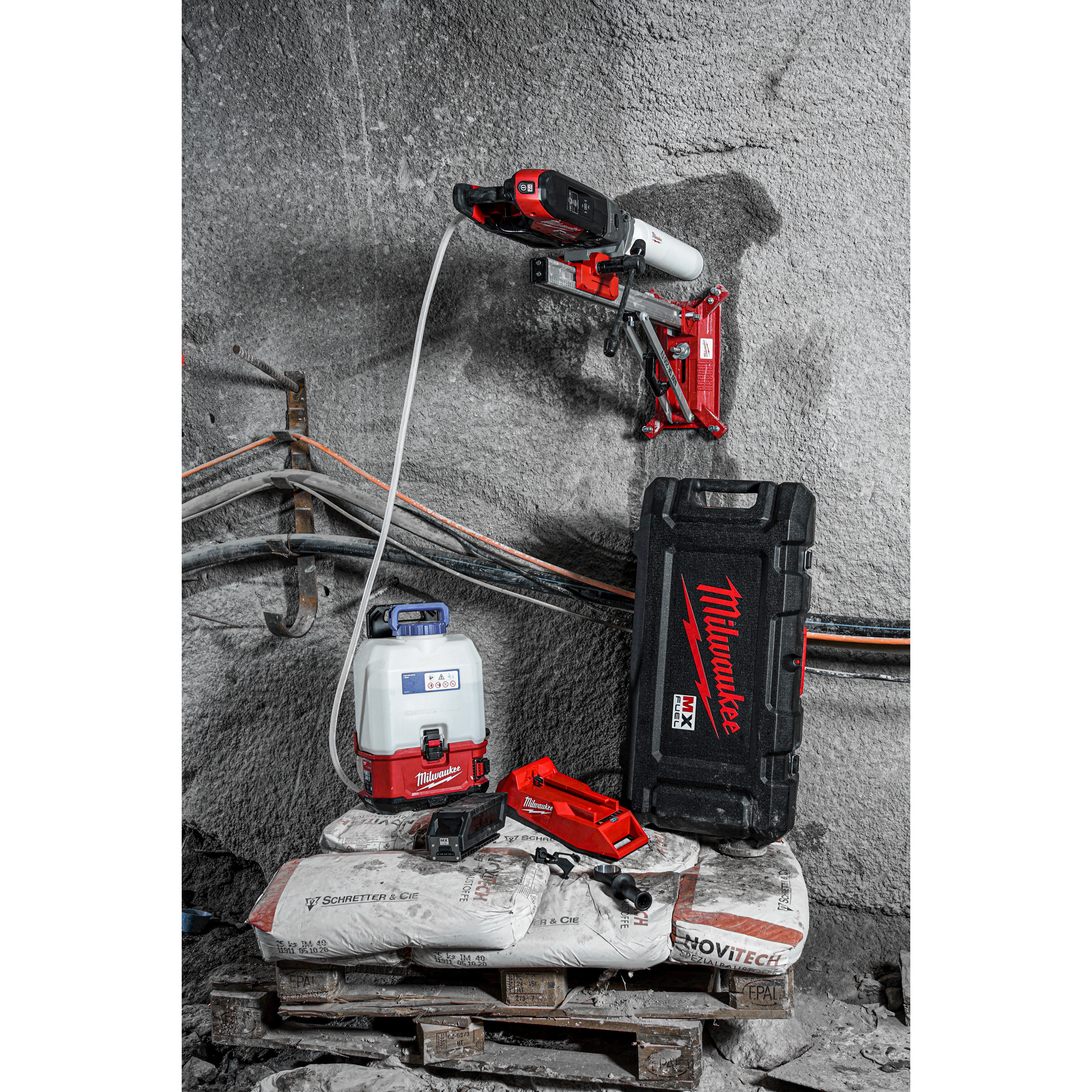 Milwaukee Akku-Kernbohrständer Diamantkernbohrständer MXFDR255 TV