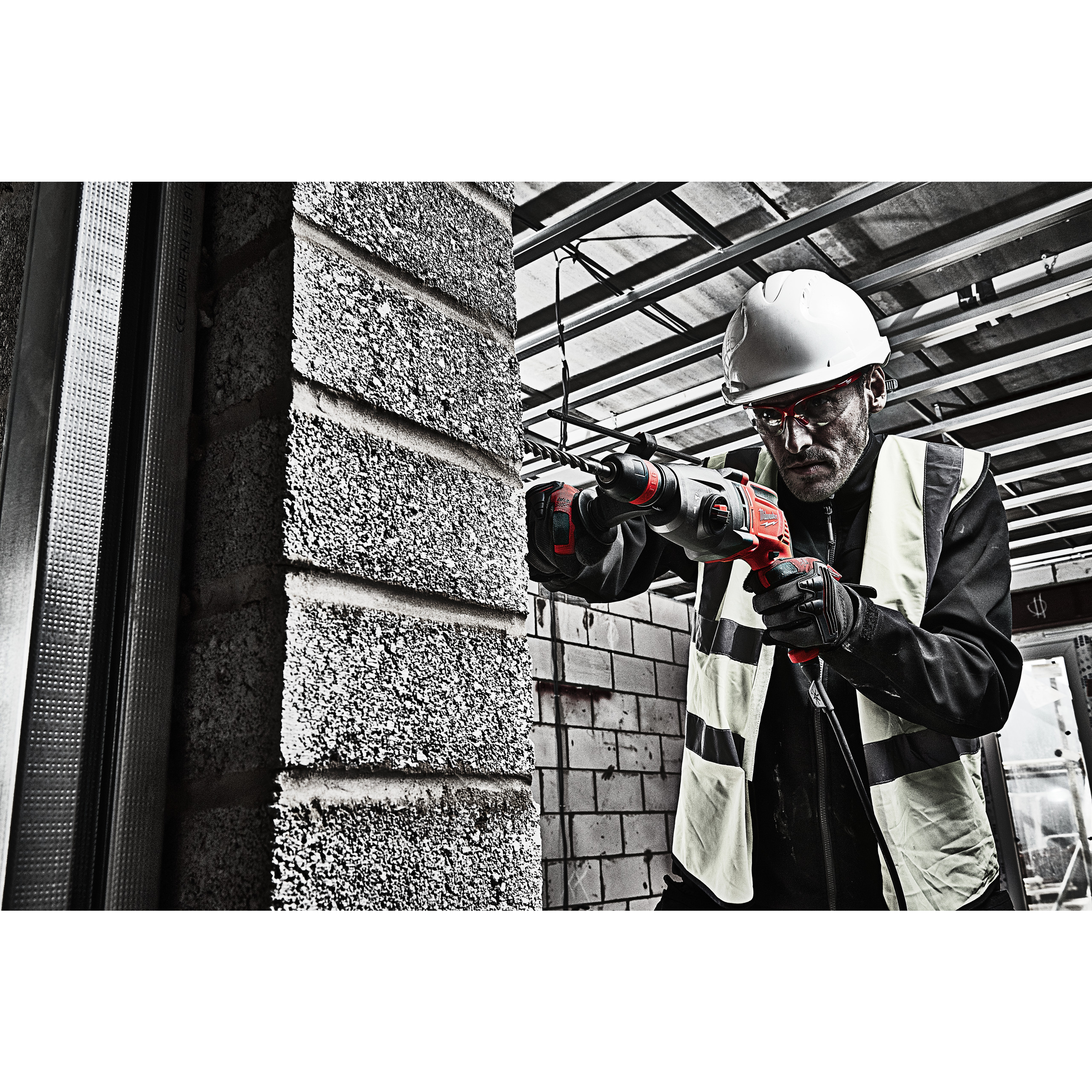 Milwaukee Kombihammer PH26TX