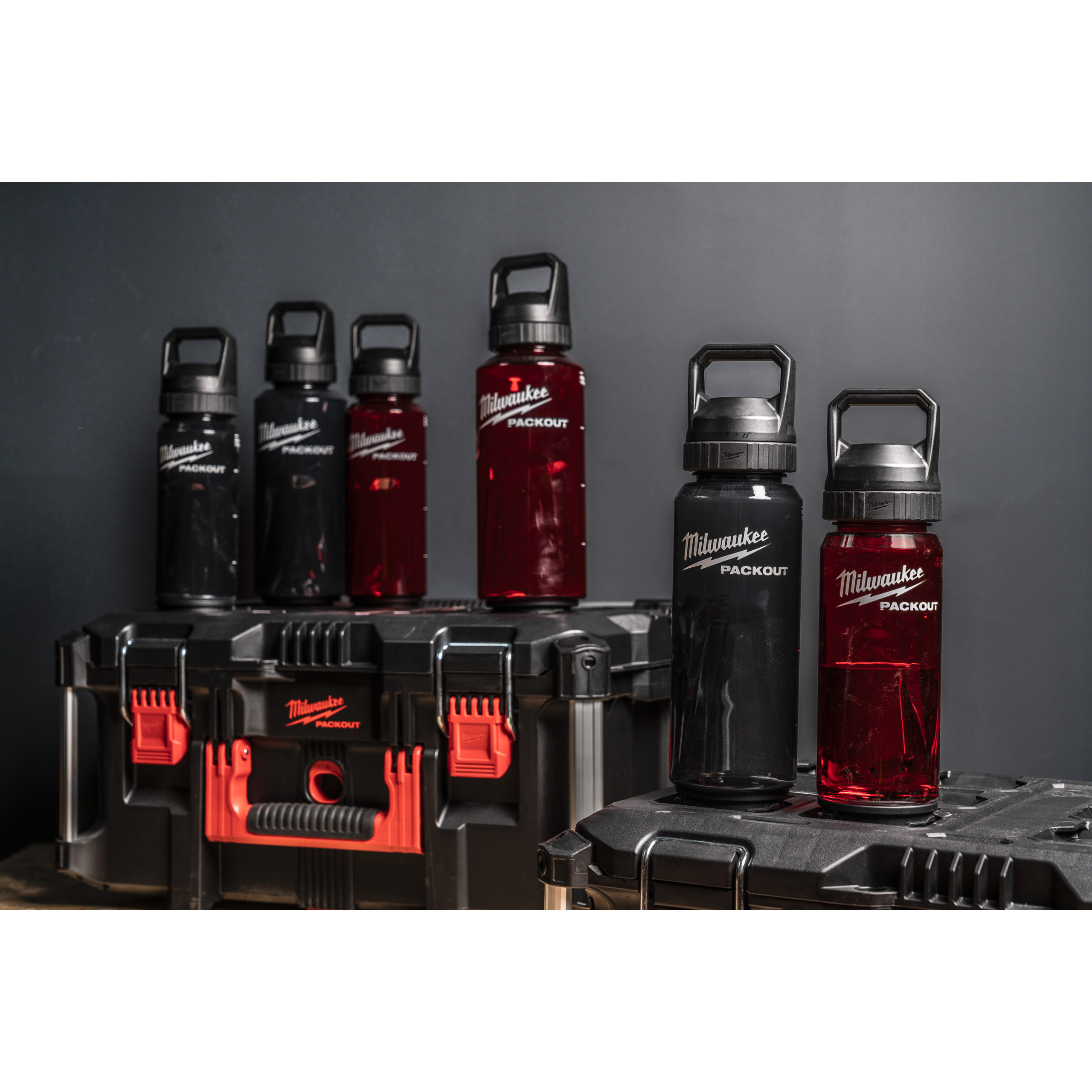 Milwaukee Kunststoff-Trinkflasche 1420 ml, schwarz PACKOUT