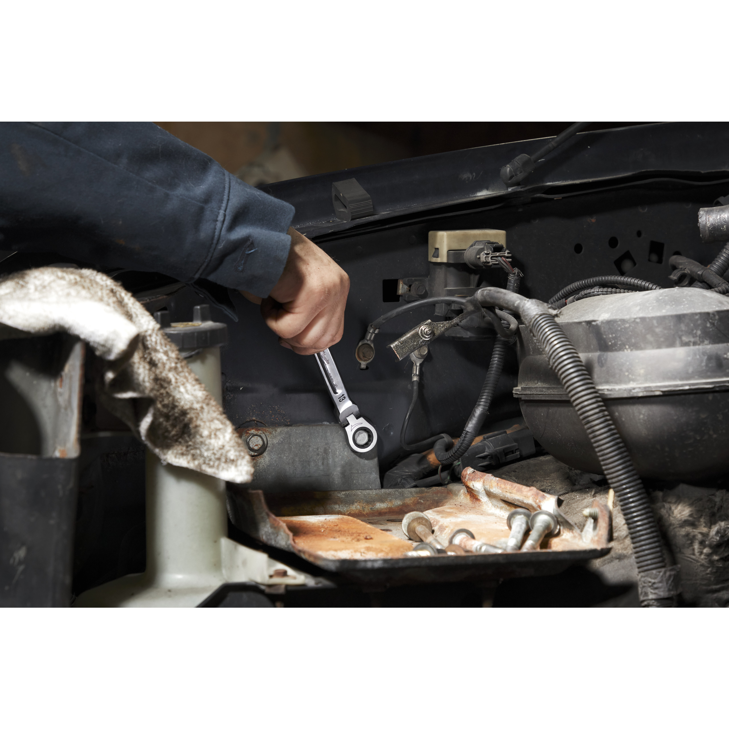 Milwaukee Gelenk-Ratschenschlüssel 12 mm MAX BITE Gelenk-Ratschen-Ringmaulschlüssel