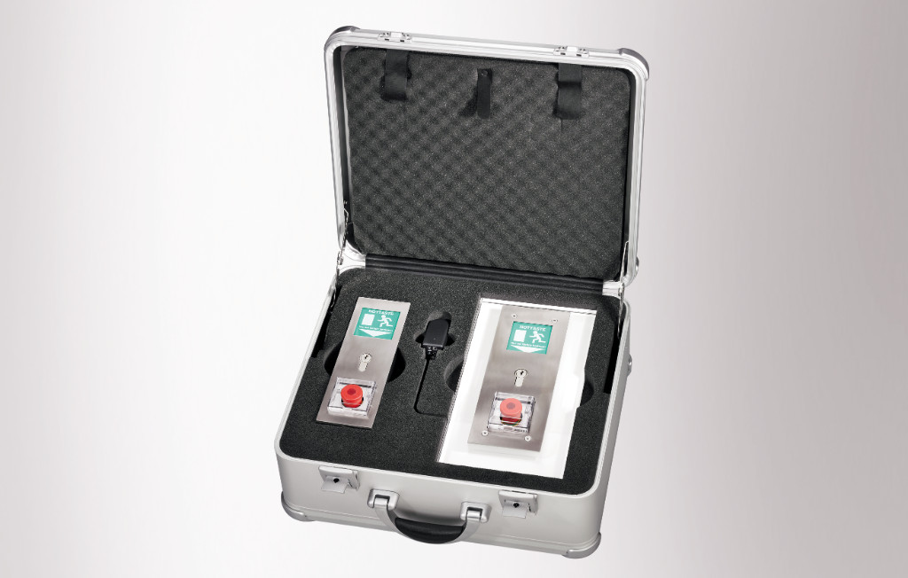 Produktaufnahme, Feuerwaffe, Waffe, Tasche