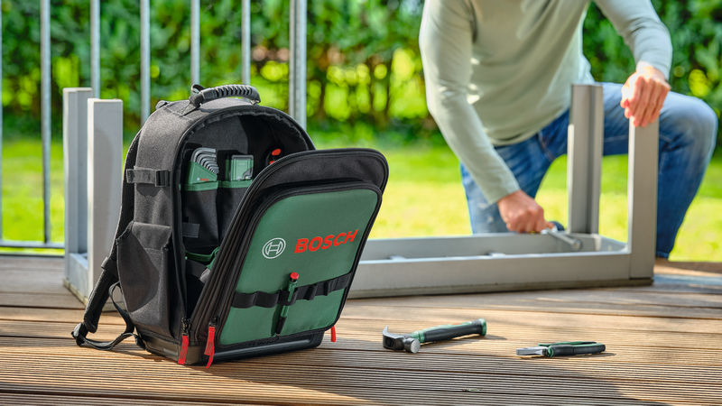 Anwendungsbild, Rucksack, Werkzeugtasche, Bosch, Schwarz-Grün, Hammer-Set