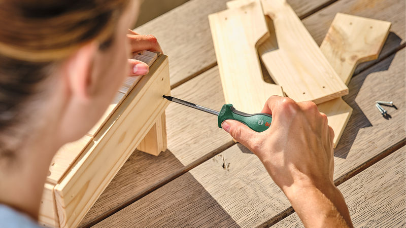 Anwendungsbild, Holz, Schrauben, Schraubendreher, Holzarbeiten, Werkzeugset