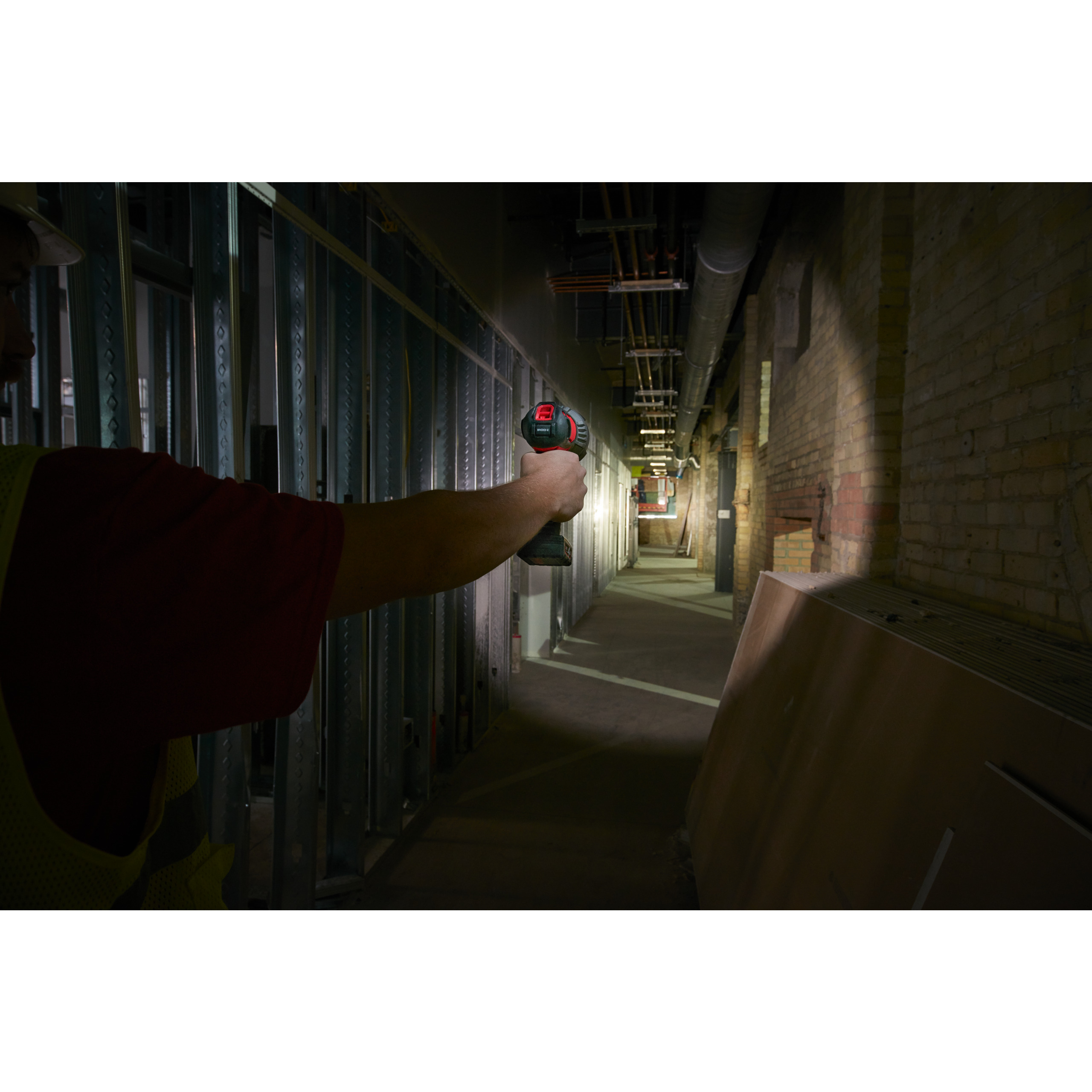 Milwaukee Akku-Strahler M12 Akku-Handleuchte M12SLED-0