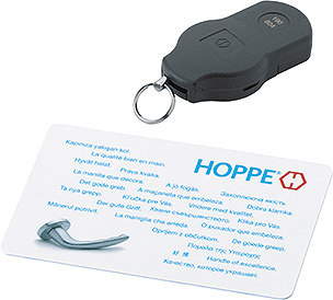 Keychain, Remote key, Card case, Key fob, Plastic card