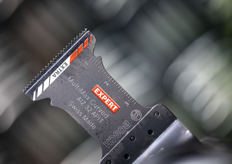 Detailbild, multi-tool, Klinge, Maßstab, gekrümmt, Schweiz hergestellt