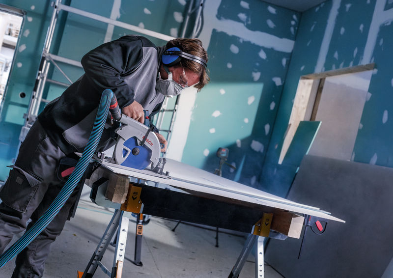 Anwendungsbild, Leisten_säge, Handwerk, Bauarbeiter, Plattenzuschnitt, Baustelle