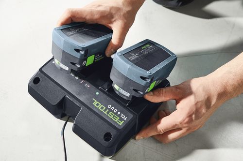 Schnellladegerät TCL 6 DUO