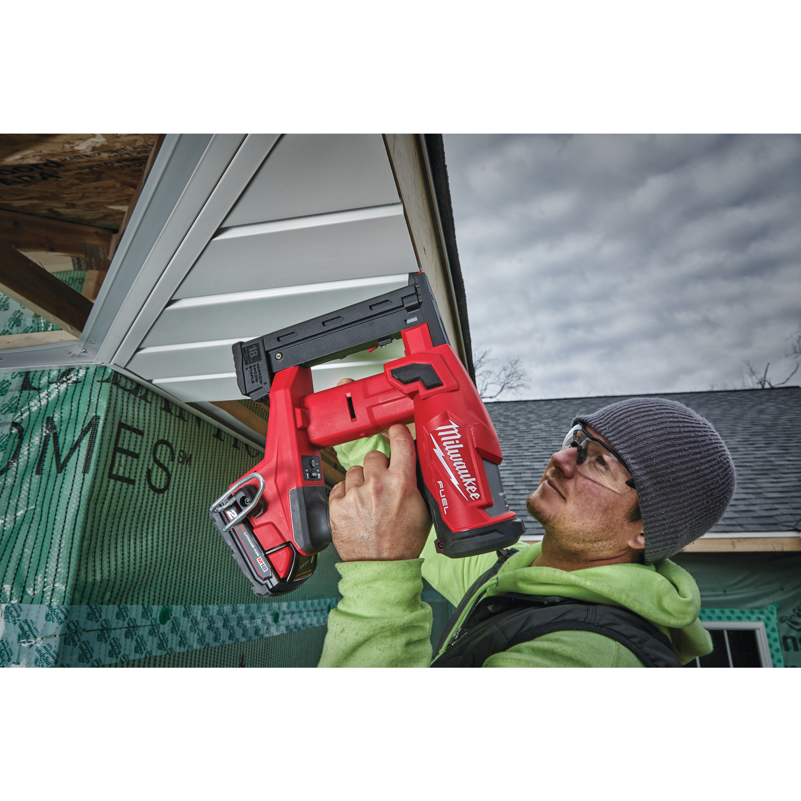 Milwaukee Akku-Tacker M18 FUEL M18FNCS18GS-202X